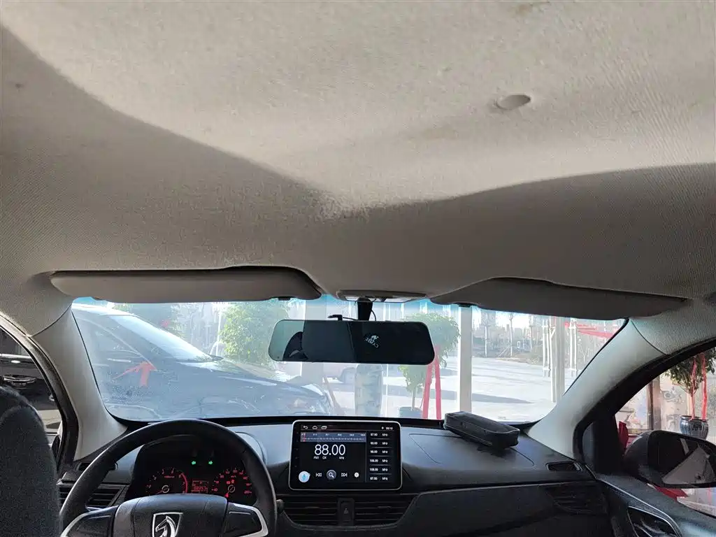 Baojun 310 2019 2016 1.2L Manual Comfort Model