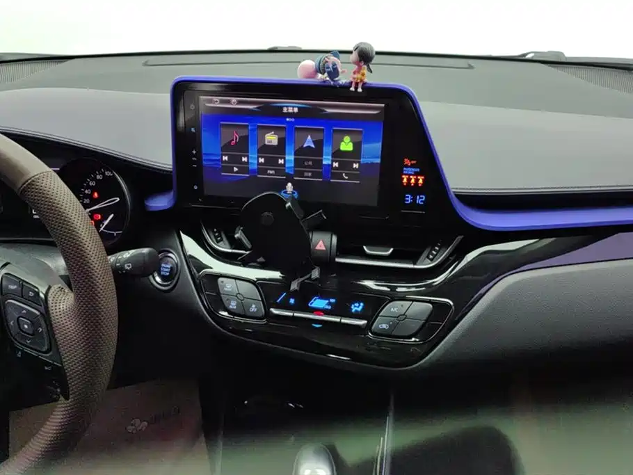 Toyota C-HR 2018 2.0L Leading Sunroof Edition China VI фото 13