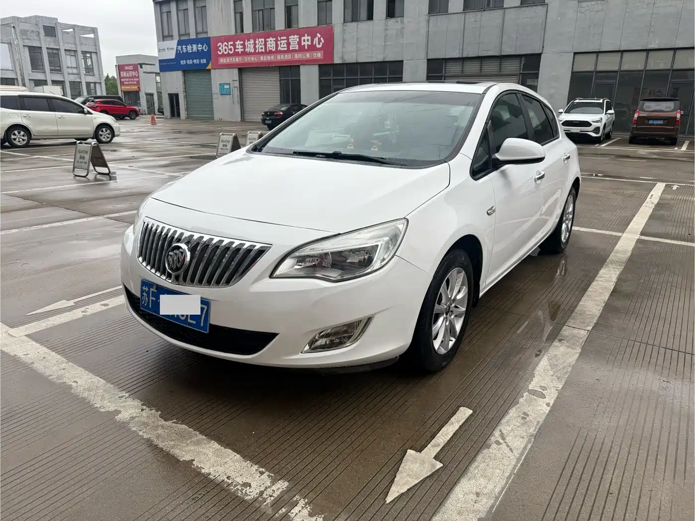 Buick Excelle 2014 XT 1.6L Automatic Fashion