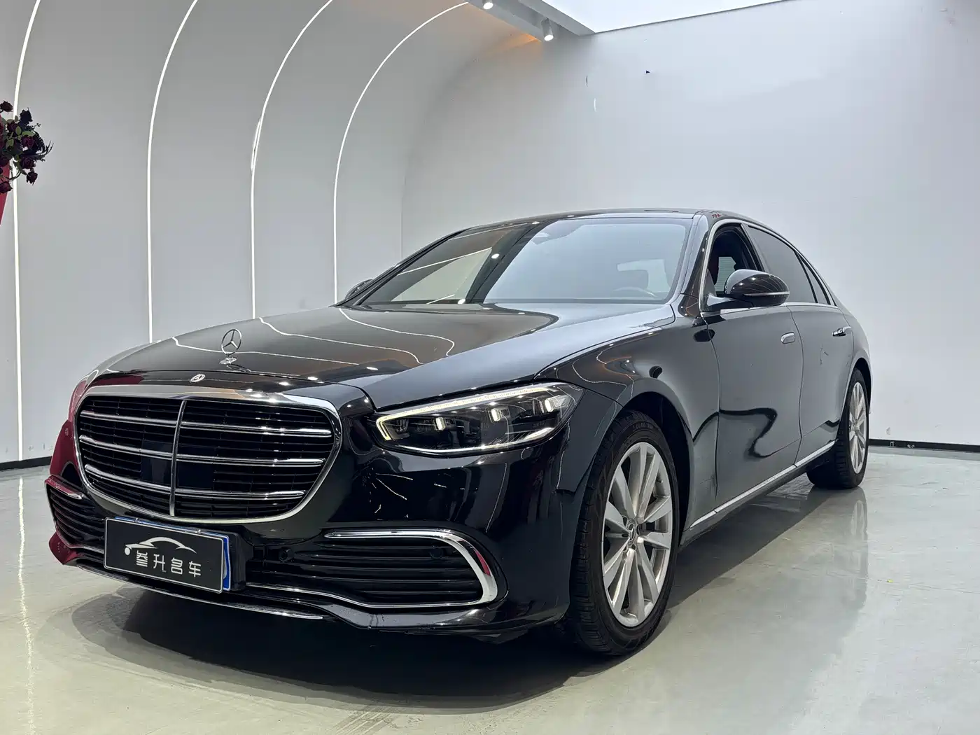 Mercedes-Benz S-Class 2023 Model S 400 L Business Edition