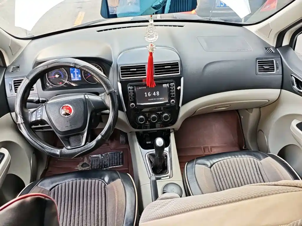 Dongfeng Fengxing Joyear X3 2016 2016 1.5L Comfort