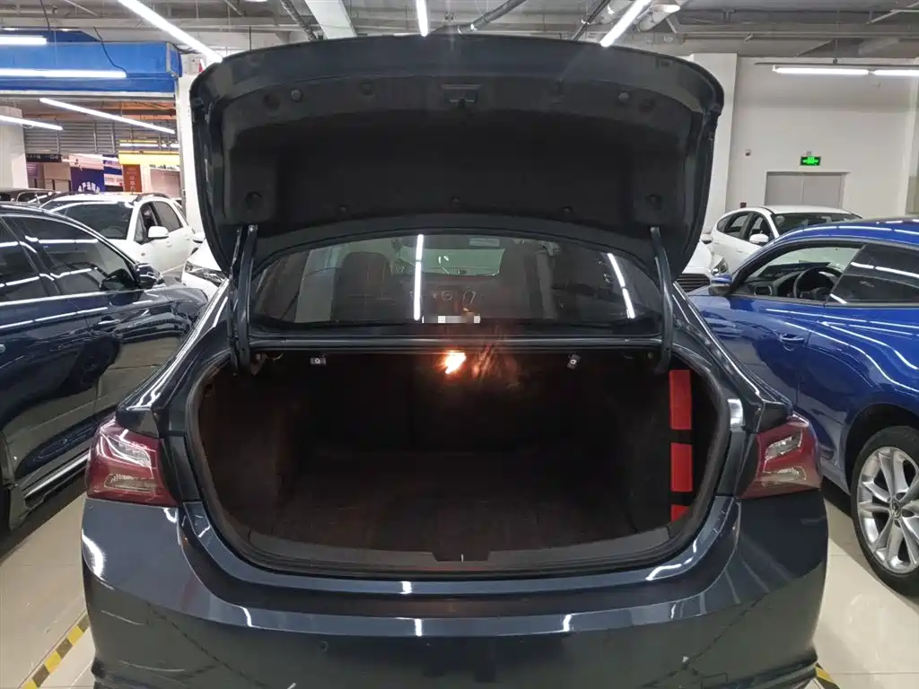 Chevrolet Malibu XL 2021 Model Redline 550T Auto Sharp Edition фото 9