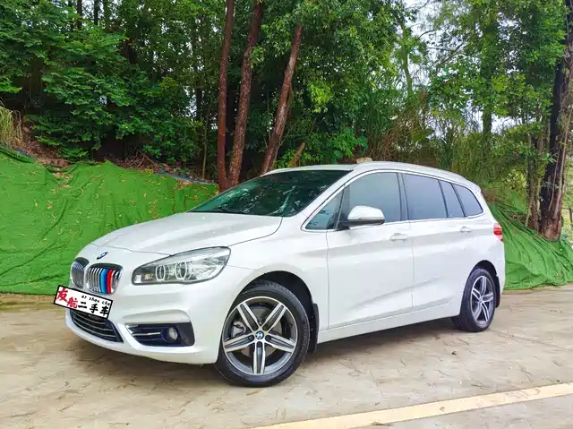 BMW BMW 2 Series Gran Tourer 2015 218i Sport Design Package
