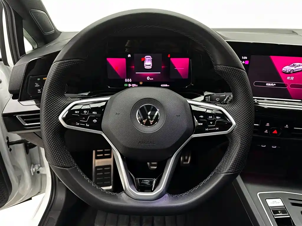 Volkswagen Golf 2021 280TSI DSG R-Line фото 11