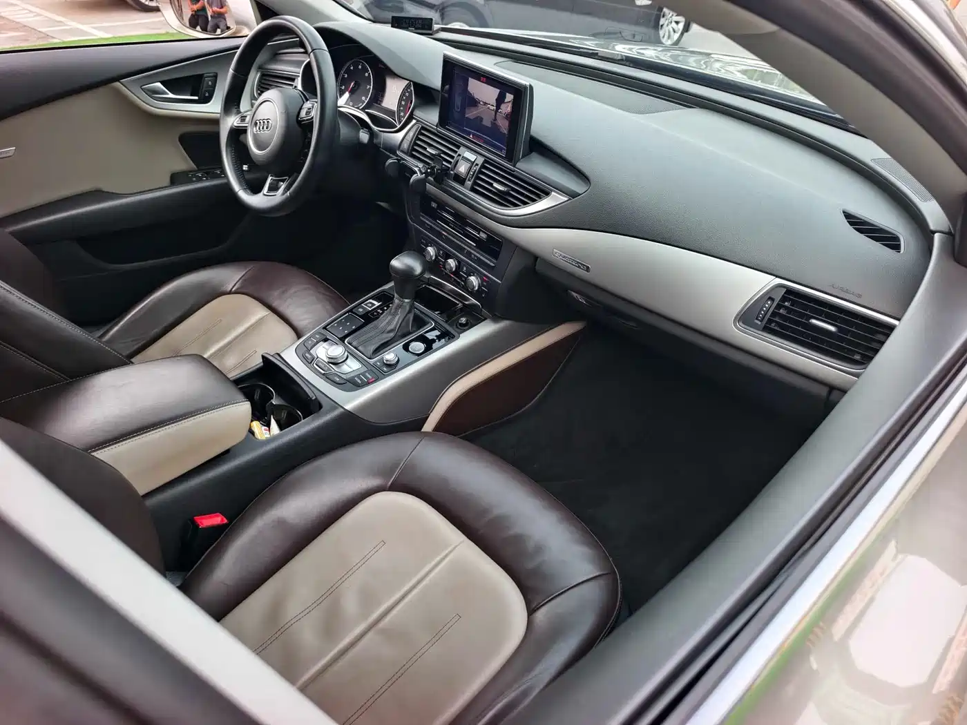 Audi A7 2014 35 FSI quattro Technology Edition фото 16