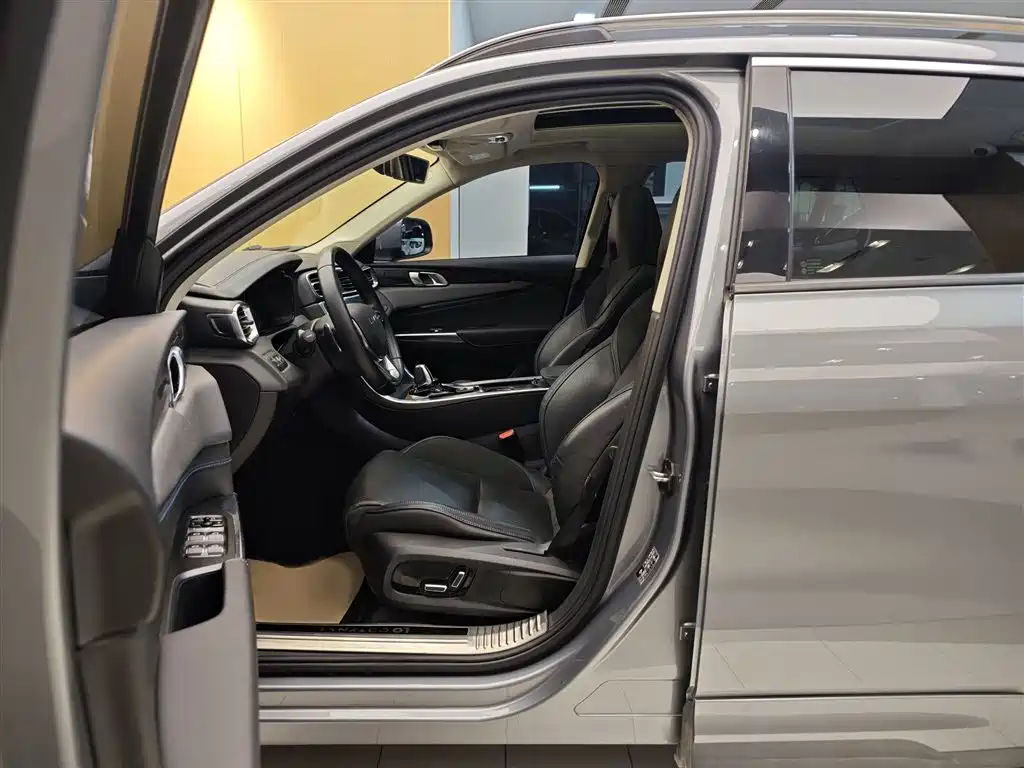 Lynk & Co 01 EM-P 2019 1.5T PHEV Power China VI фото 8