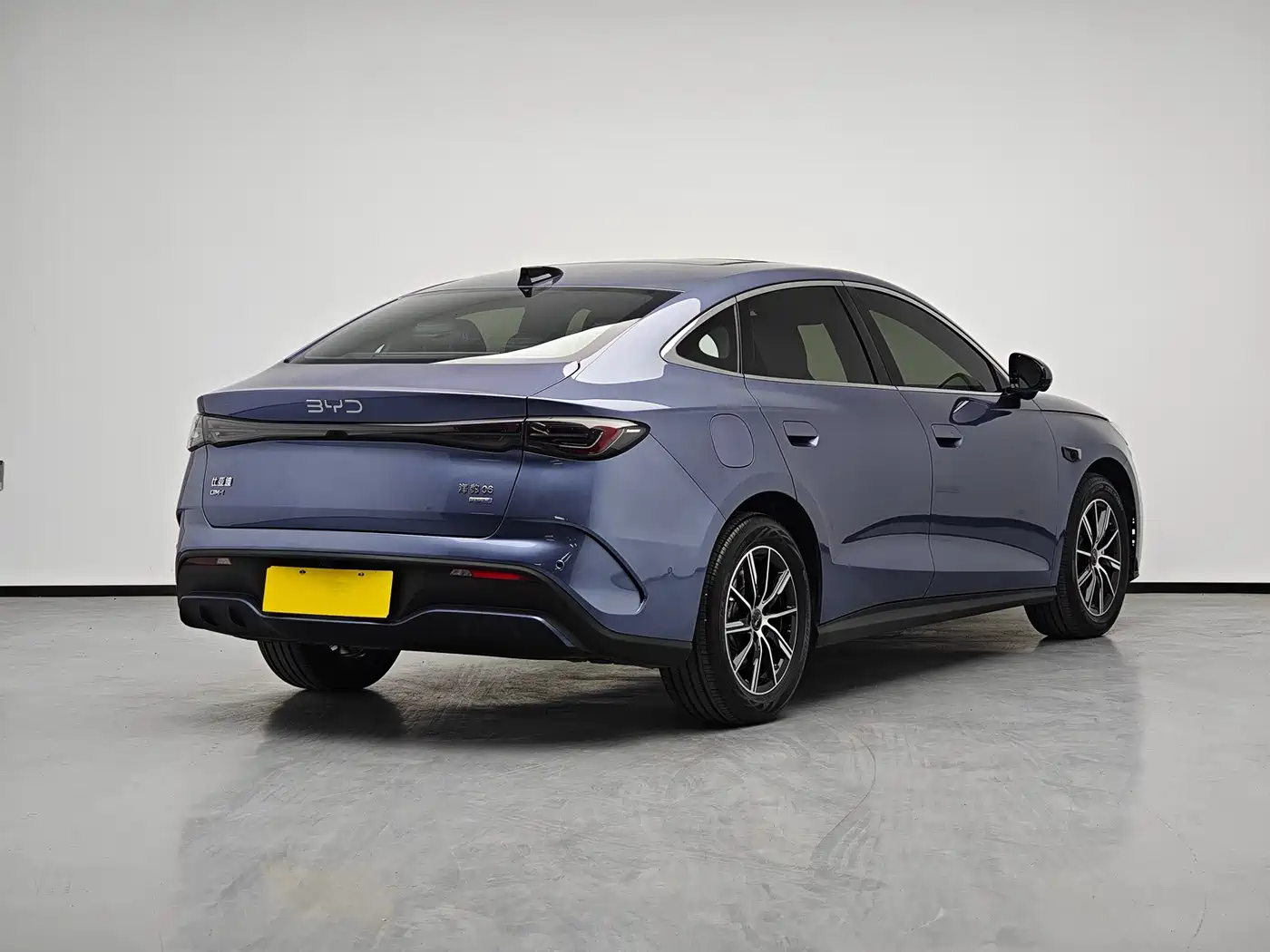 BYD Seal 06 New Energy 2025 DM-i Smart Drive Edition 120KM Luxury фото 5