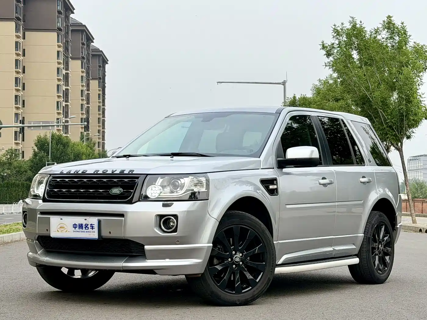 Land Rover Freelander 2 2015 2.0T Si4 HSE Luxury Collector's Edition