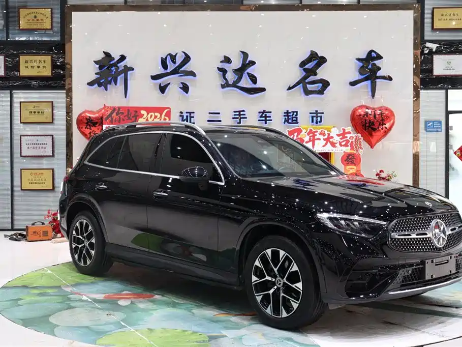 Mercedes-Benz GLC 2024 GLC 260 L 4MATIC Luxury 5-seater фото 3