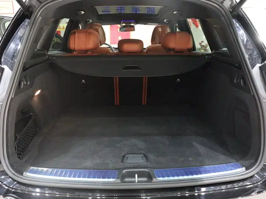 Mercedes-Benz GLC 2024 GLC 260 L 4MATIC Luxury 5-seater фото 21