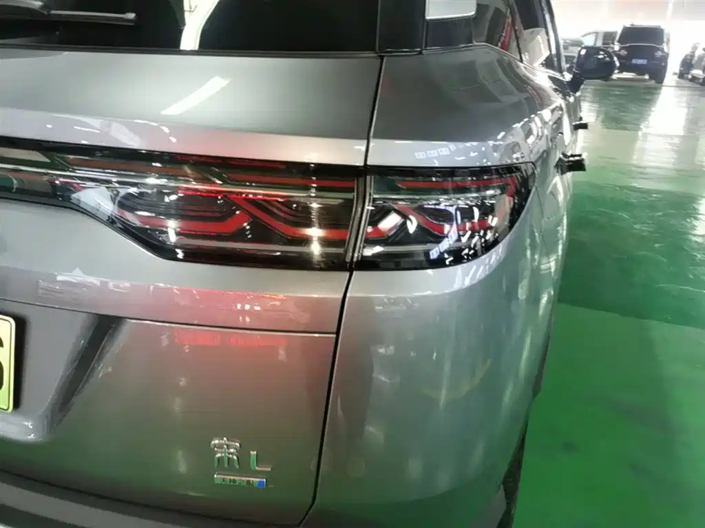 BYD Song L DM-i 2025 Smart Drive Edition 112km Surpassing фото 8