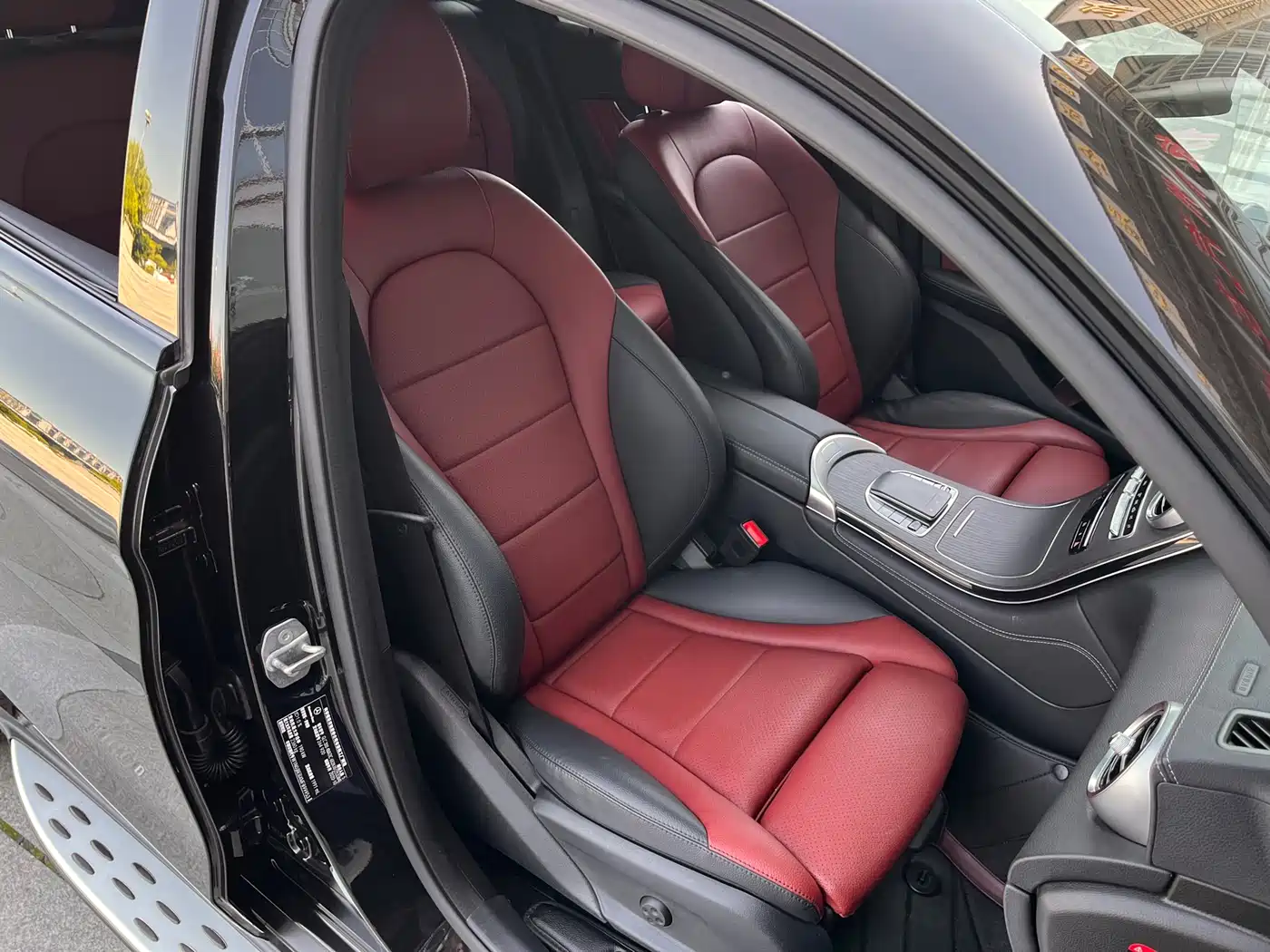 Mercedes-Benz GLC Coupe 2021 GLC 300 4MATIC Coupe SUV фото 13
