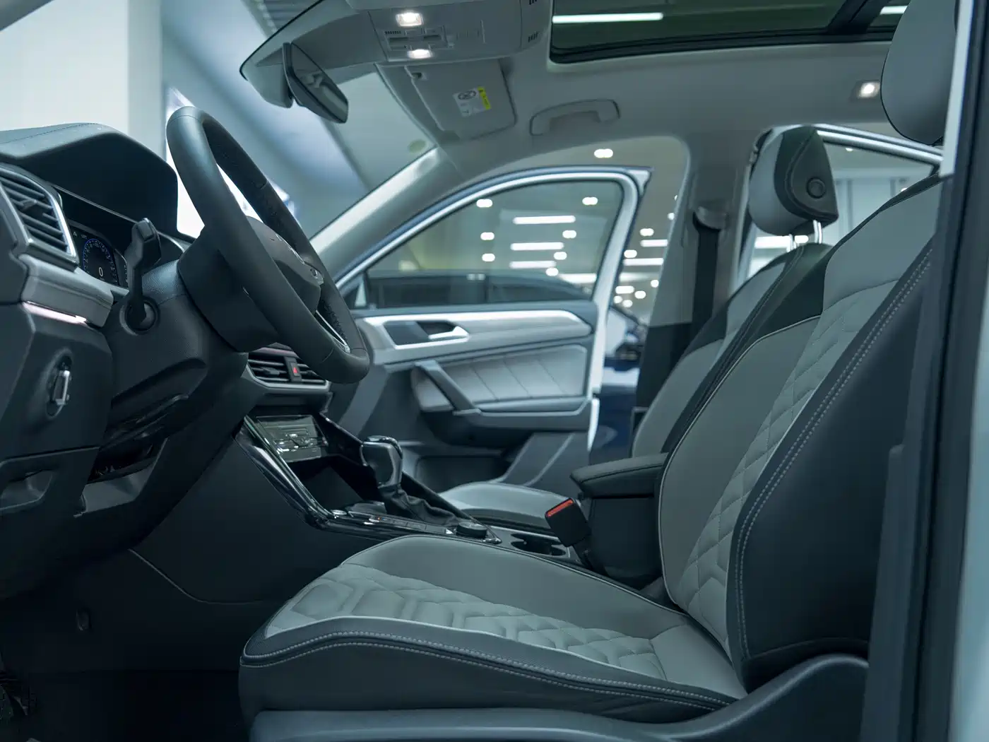 Volkswagen Tayron 2023 Facelift 380TSI 4WD R-Line High Performance Edition фото 11