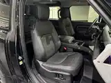 Фото 15 - Land Rover Defender