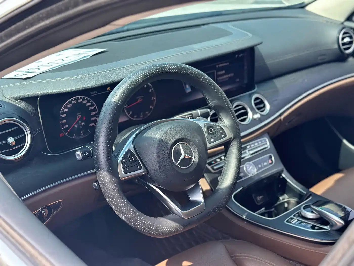 Mercedes-Benz E-Class 2016 E 300 L Sport Fashion Type фото 4