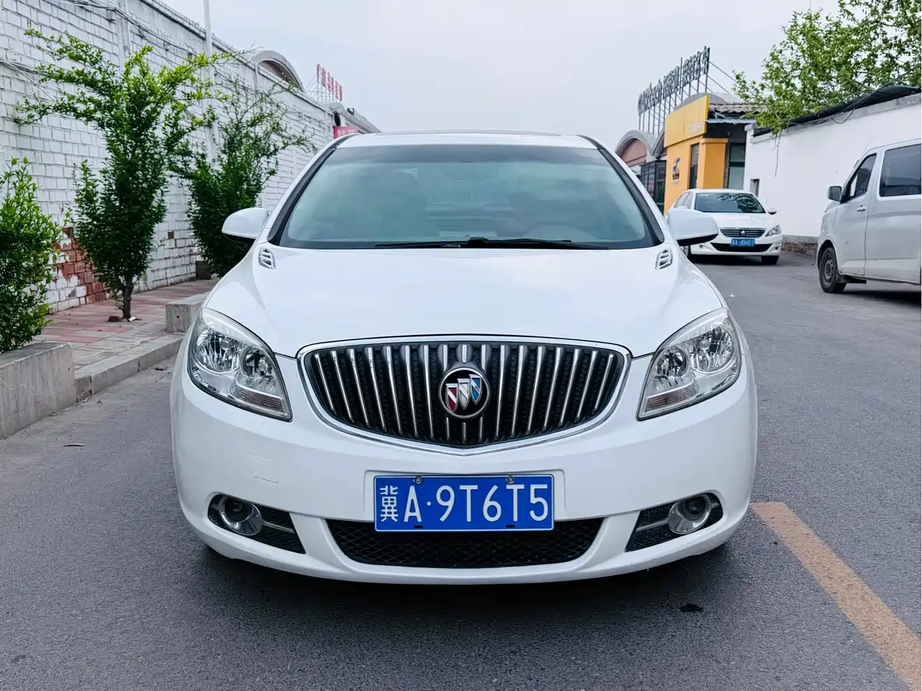 Buick Excelle 2013 Model GT 1.6L Manual Progressive фото 2