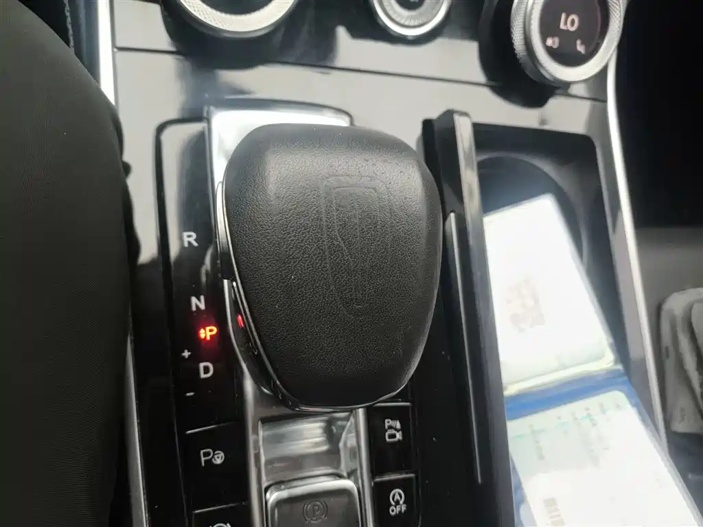 Hongqi H9 2020 3.0T Smart Connect Flagship 4-Seater фото 6