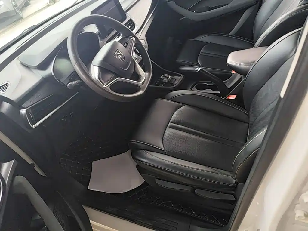 Baojun 360 2018 2019 1.5L Automatic Elite China VI
