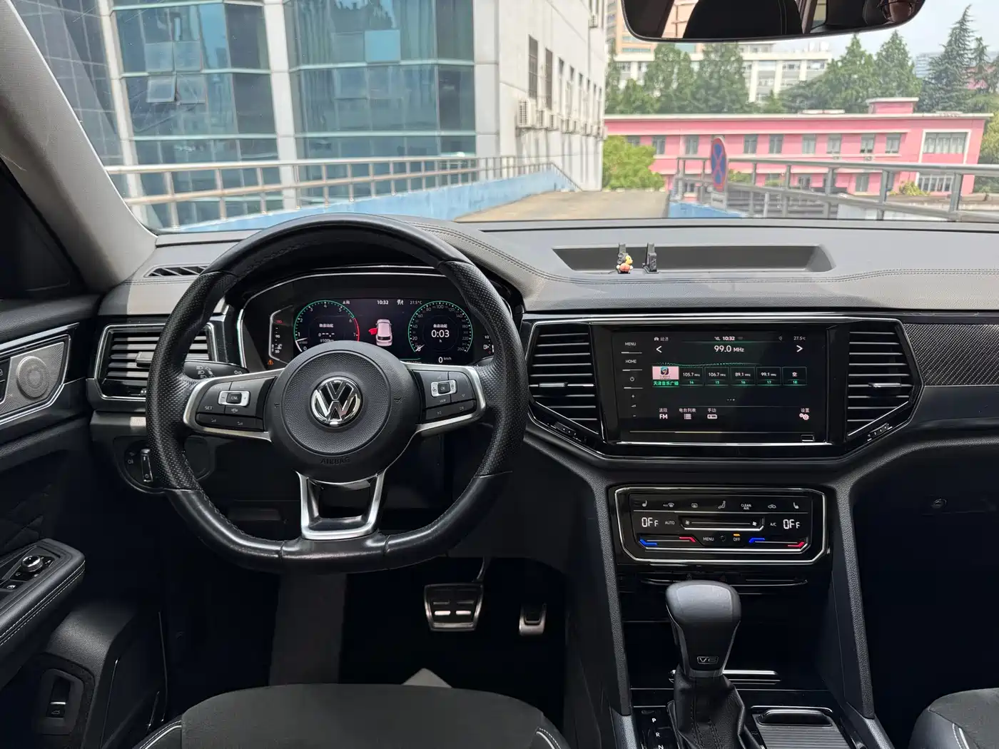 Volkswagen Teramont 2020 Teramont X Facelift 530 V6 4WD Premium Luxury Edition фото 9