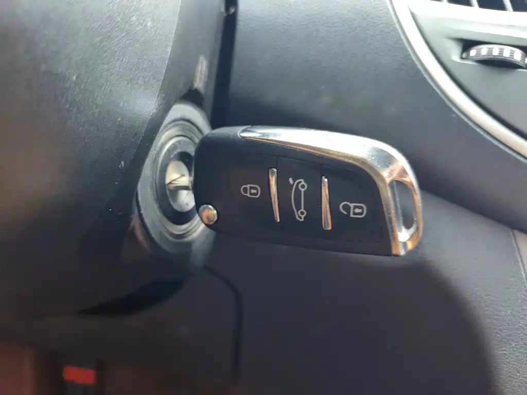 Cowin Kaiyi C3 2015 2015 1.5L Manual Gold Diamond