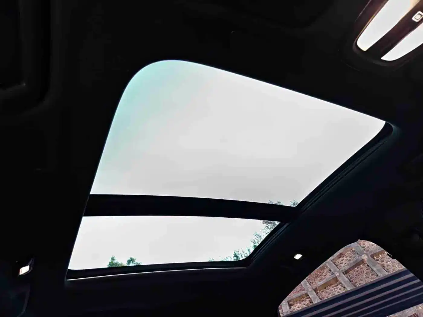 VOLVO S90 PLUG-IN HYBRID