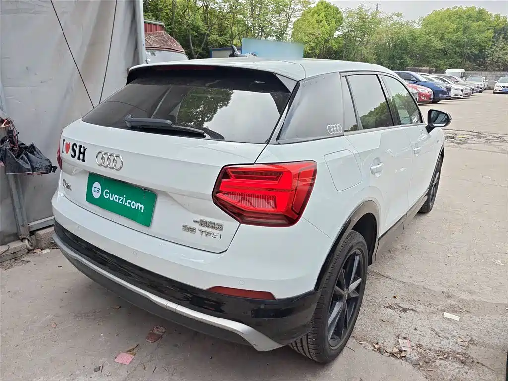Audi Q2L 2020 35 TFSI Progressive Dynamic Model фото 7