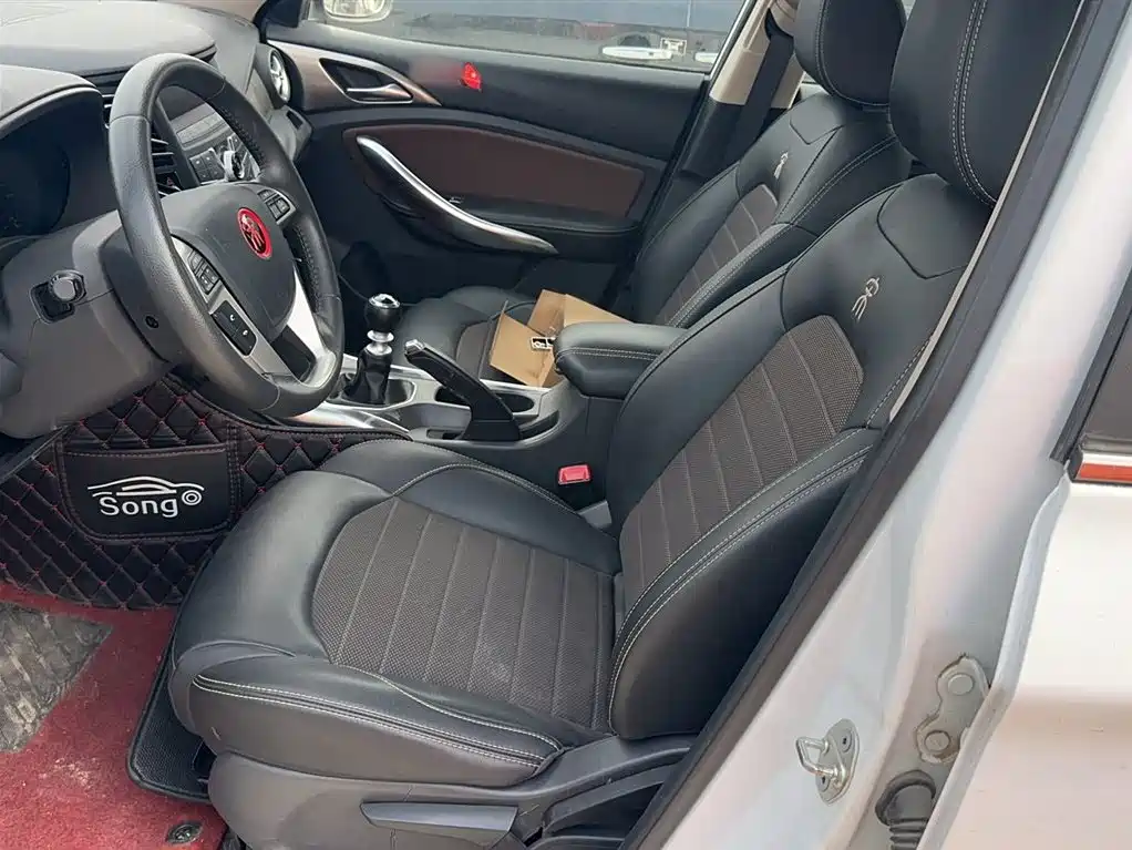 BYD Song 2018 1.5TI Manual Progressive фото 12