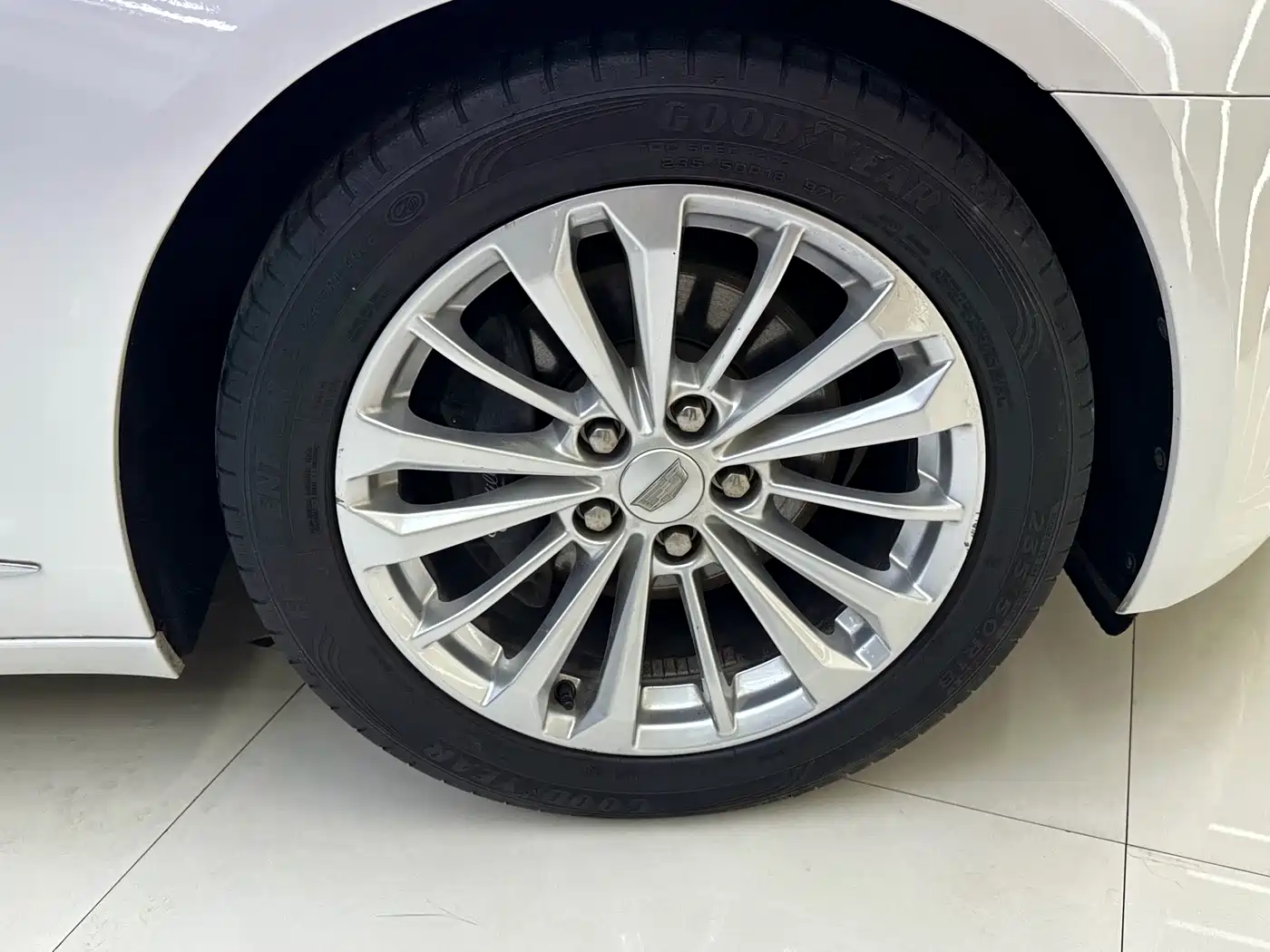 Cadillac CT6 2017 28T Luxury фото 16