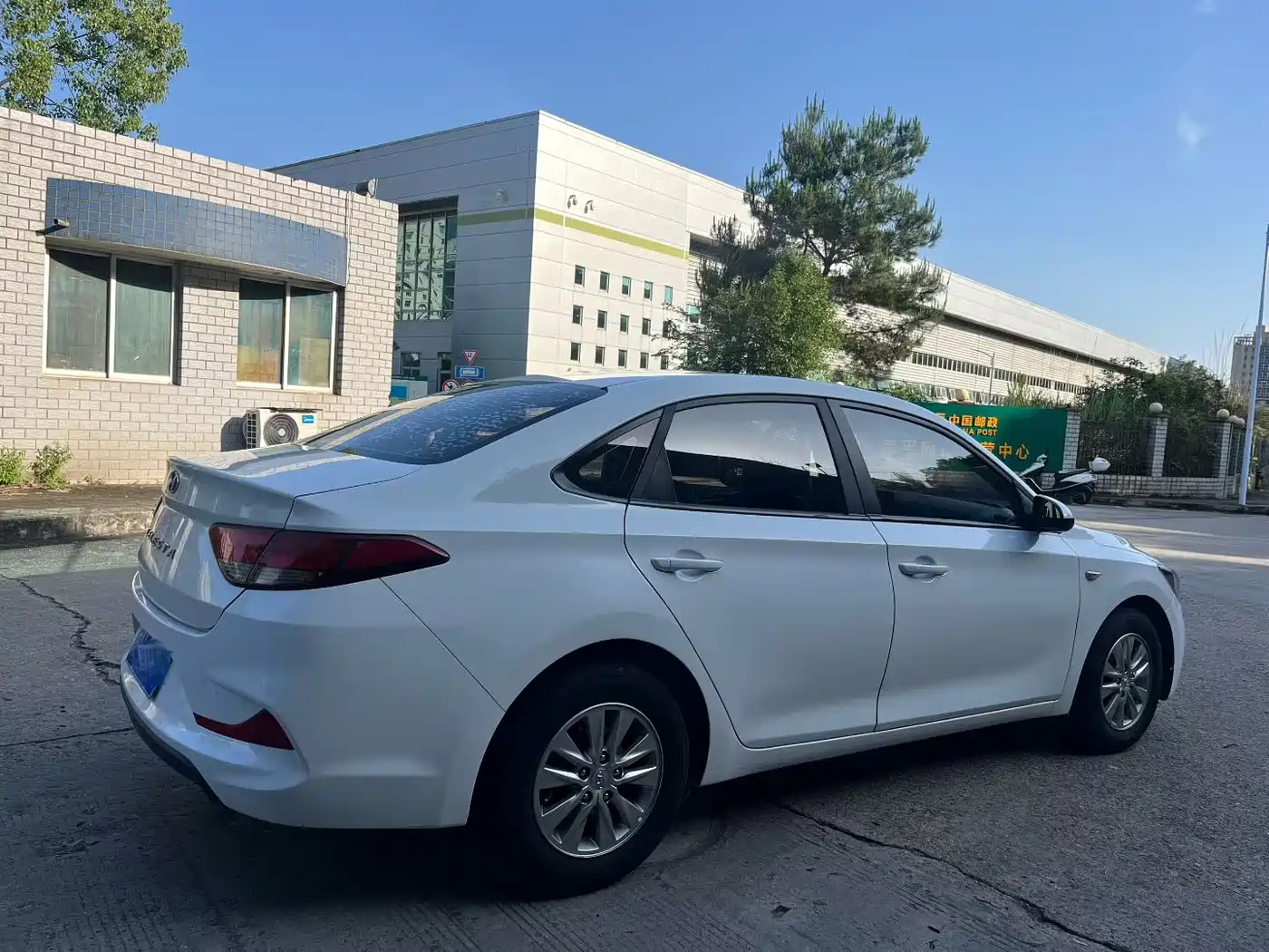 Hyundai Elantra 2018 1.6L Auto Joy GL (China V) фото 3