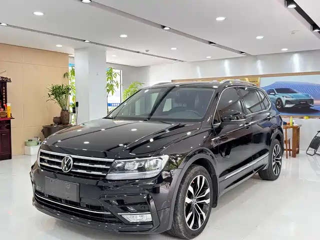 Volkswagen Tiguan L 2021 330TSI Automatic 2WD R-Line Premium