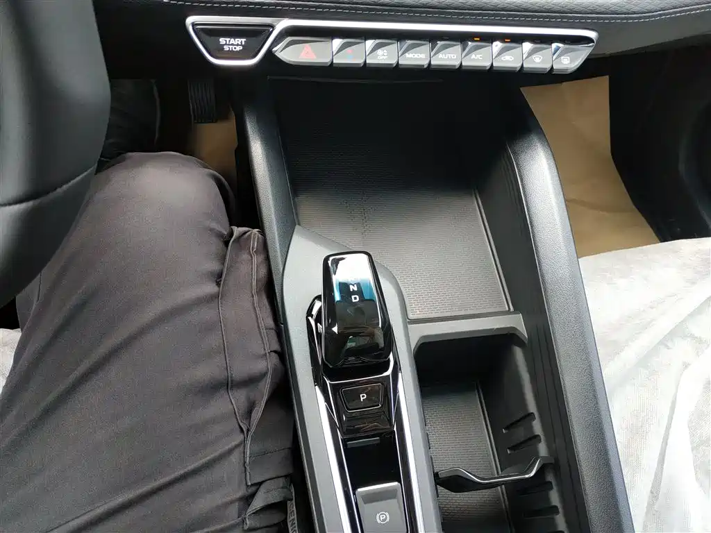 Geely Binrui 2026 2024 Binrui COOL 1.5T DCT Soaring Dragon Edition