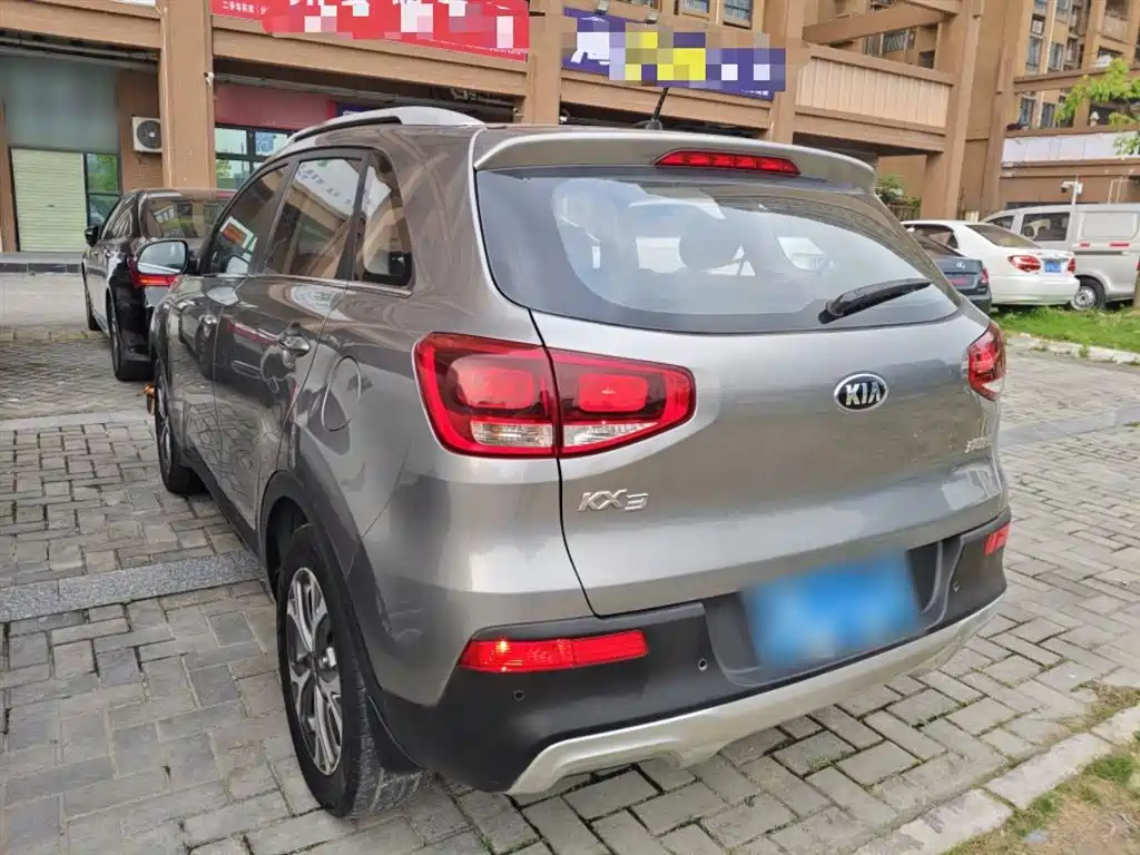 Kia KX3 Smart Run 2015 1.6L Automatic 2WD DLX фото 5