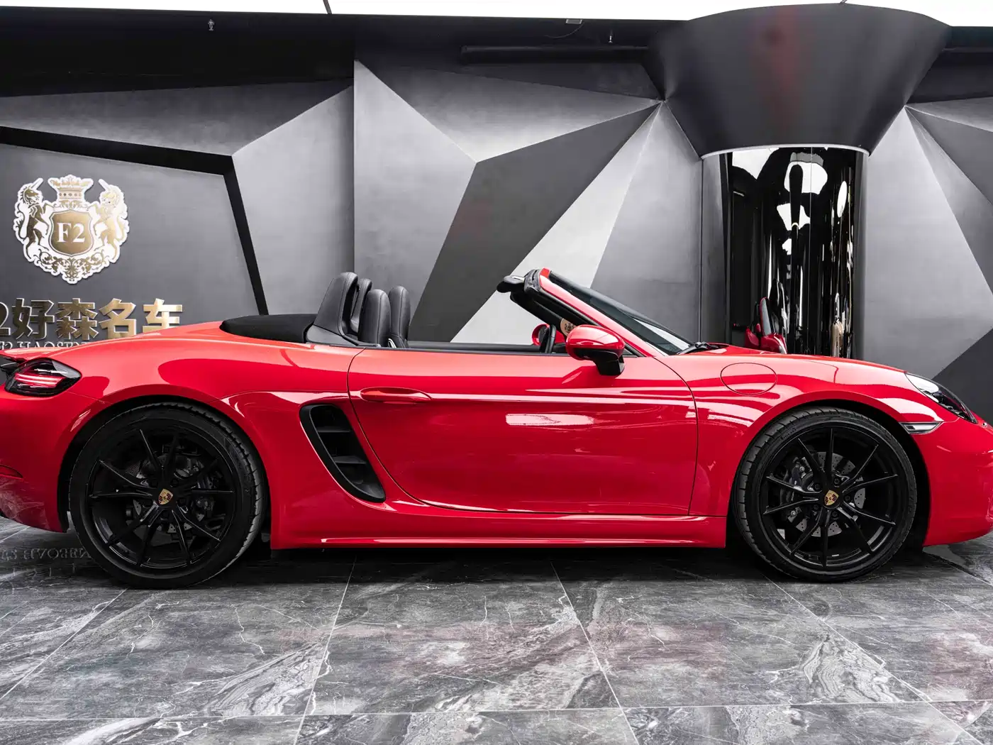 Porsche 718 2018 Boxster 2.0T фото 9