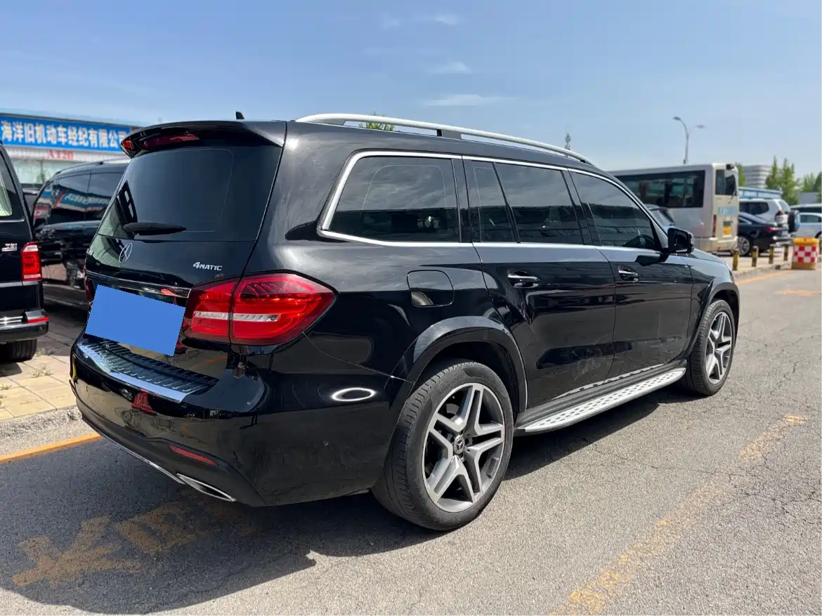 Mercedes-Benz GLS 2018 Facelift GLS 400 4MATIC Luxury фото 4