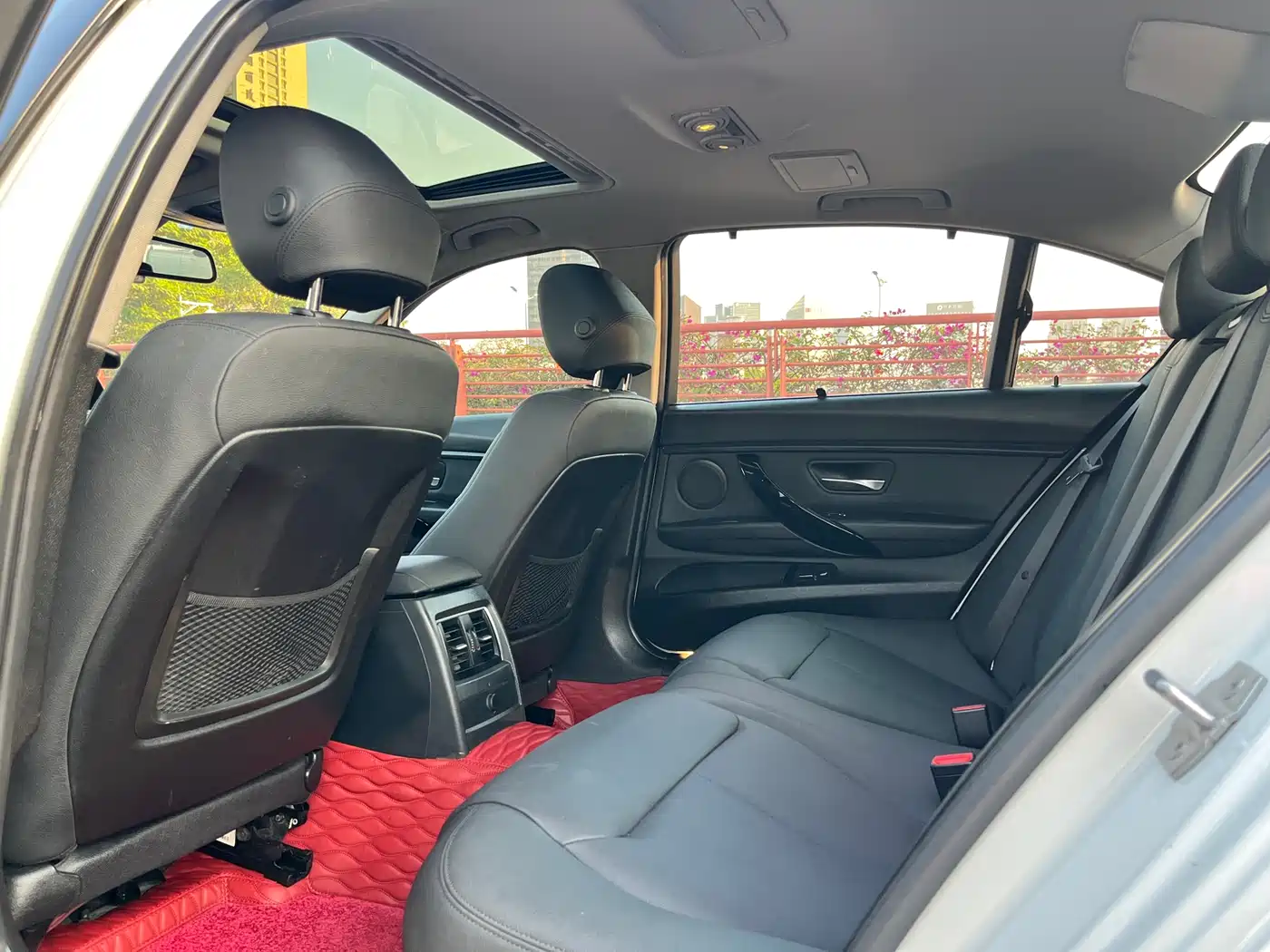 BMW 3 Series 2017 320Li M Sport фото 6