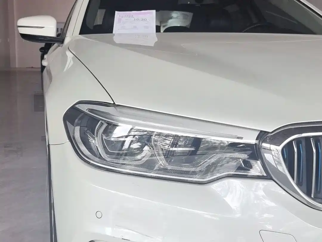 BMW 5 SERIES NEW ENERGY