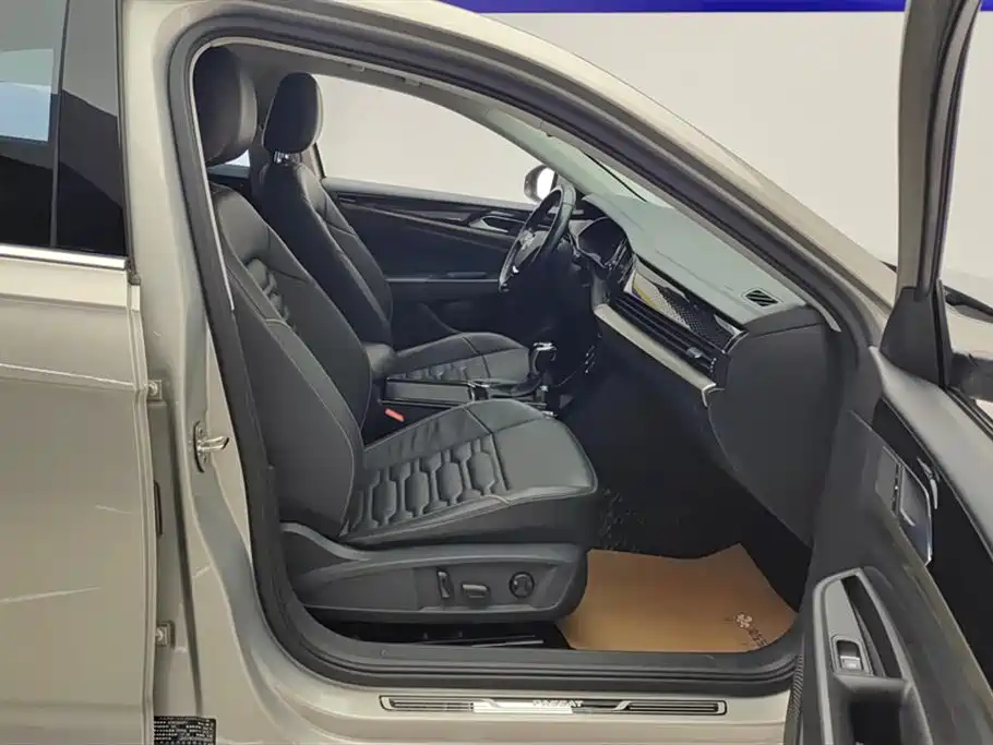 Volkswagen Passat 2020 Facelift 330TSI Elite China VI фото 8