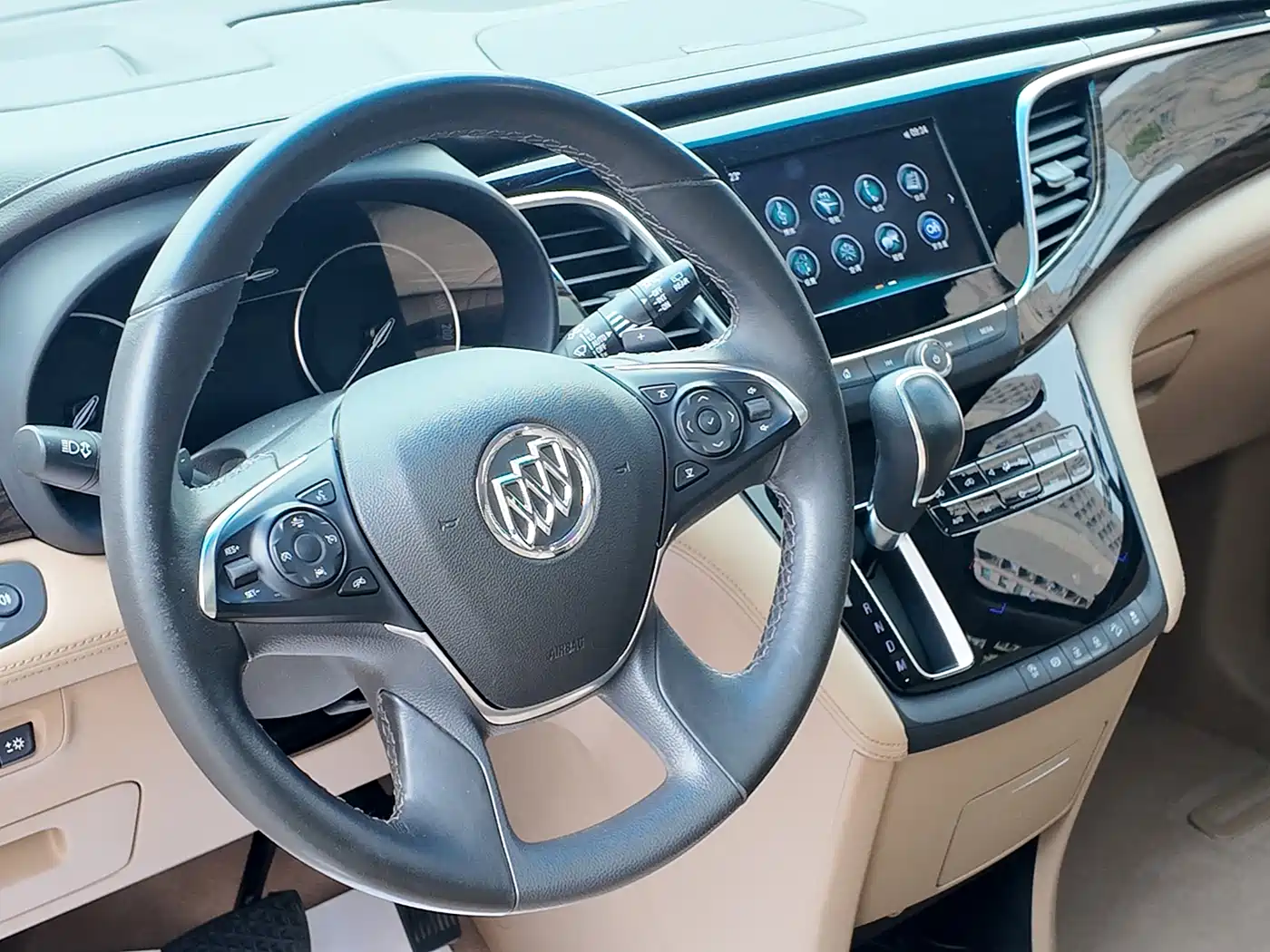 Buick GL8 2018 ES 28T Flagship Type China VI фото 5