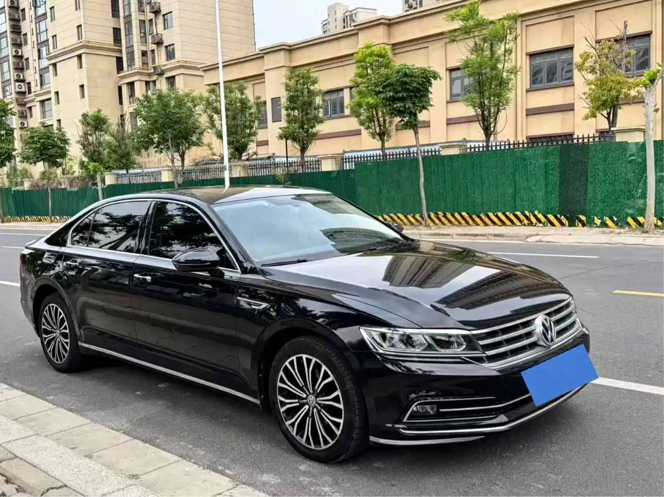 Volkswagen Phideon 2018 380TSI 2WD Luxury Edition фото 3