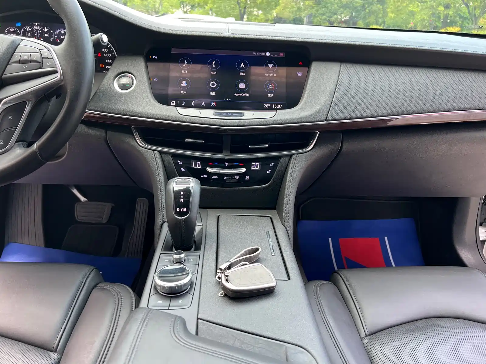Фото 30 - Cadillac CT6