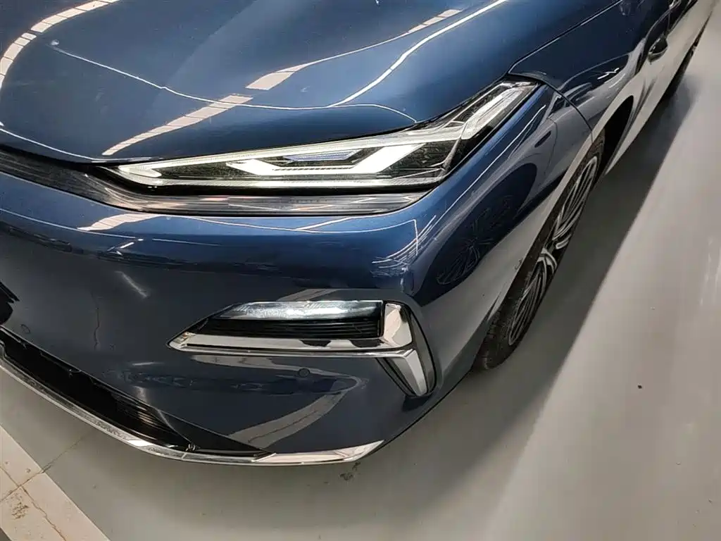Geely Galaxy Galaxy Xingyao 8 2025 130km EM-P Starship Edition фото 24