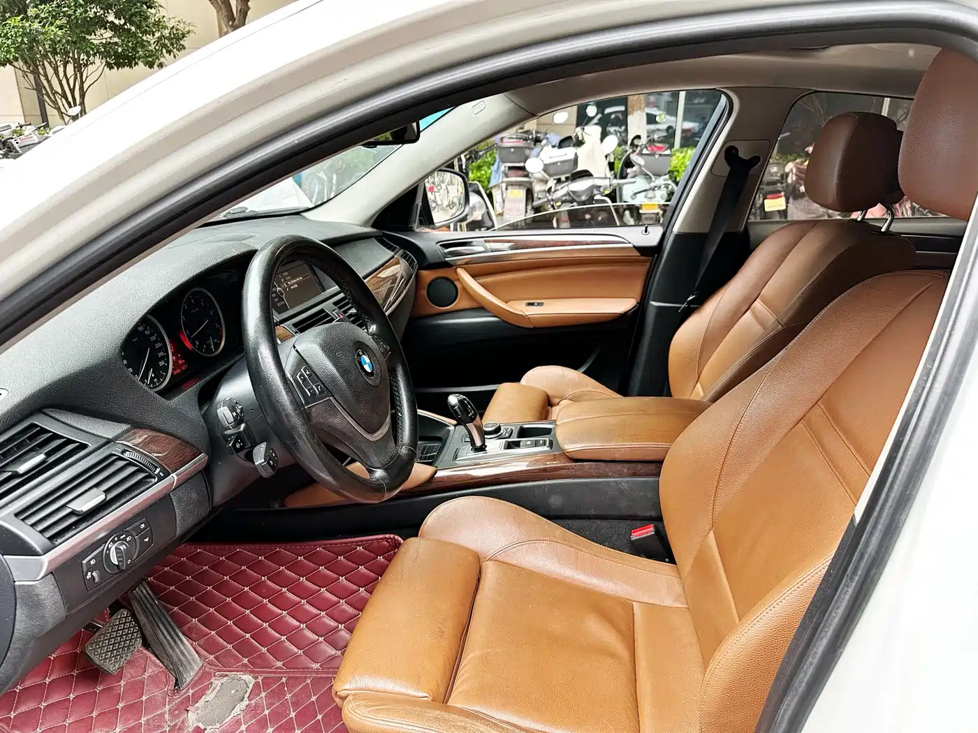 BMW X6 2012 xDrive35i фото 10