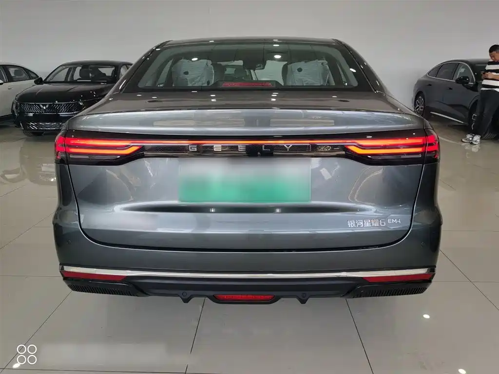 Geely Galaxy Galaxy Stellar 6 2025 125km Long Voyage Edition фото 12