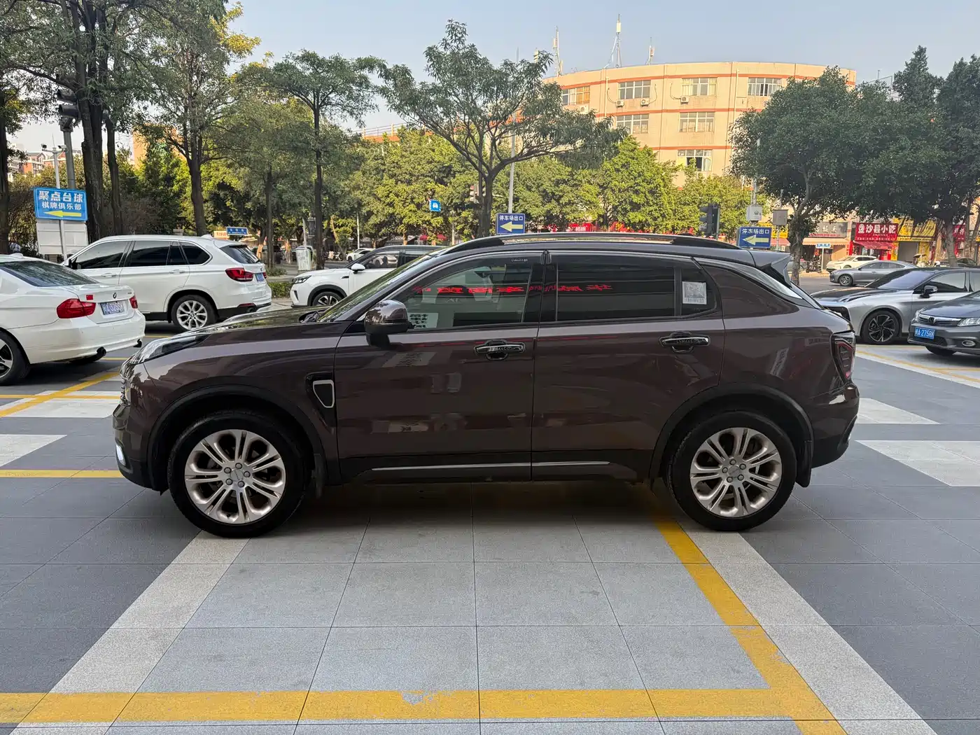 Lynk & Co 01 2017 2.0T 2WD Pro Version фото 2