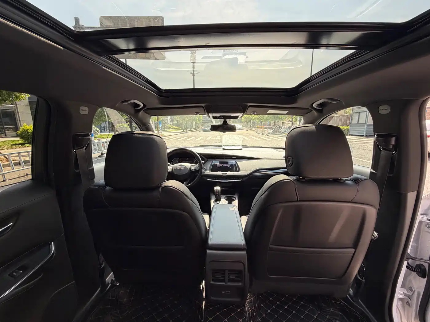 Cadillac XT4 2018 Model 28T 2WD Technology фото 9