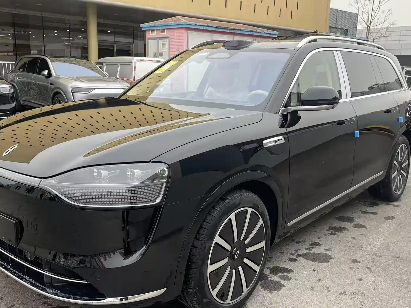 AITO Wenjie AITO M9 2025 Extended Range Ultra 52kWh 6-Seater