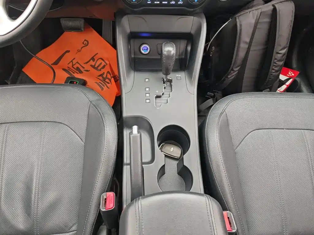 Hyundai Beijing Hyundai ix35 2015 2.0L Automatic 2WD Smart Type China IV фото 14