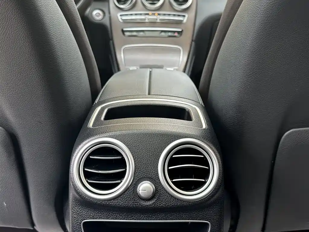 Mercedes-Benz GLC 2020 Facelift GLC 260 L 4MATIC Luxury фото 11