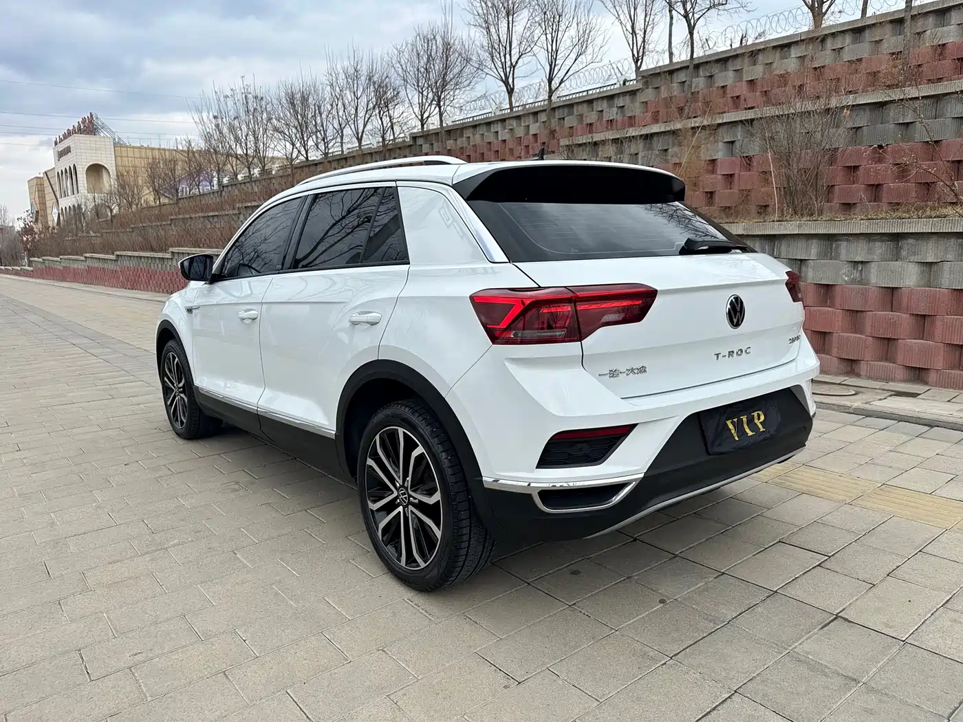 Volkswagen T-ROC 2022 280TSI DSG 2WD Comfort PLUS фото 8