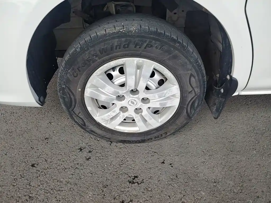  Dongfeng Fengxing Lingzhi 2019 M5L 1.6L 7-seat Base Model China VI 23